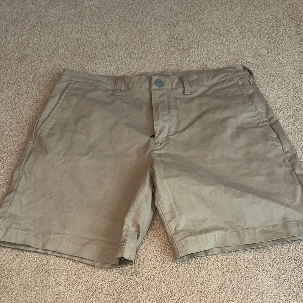 Mack Weldon shorts